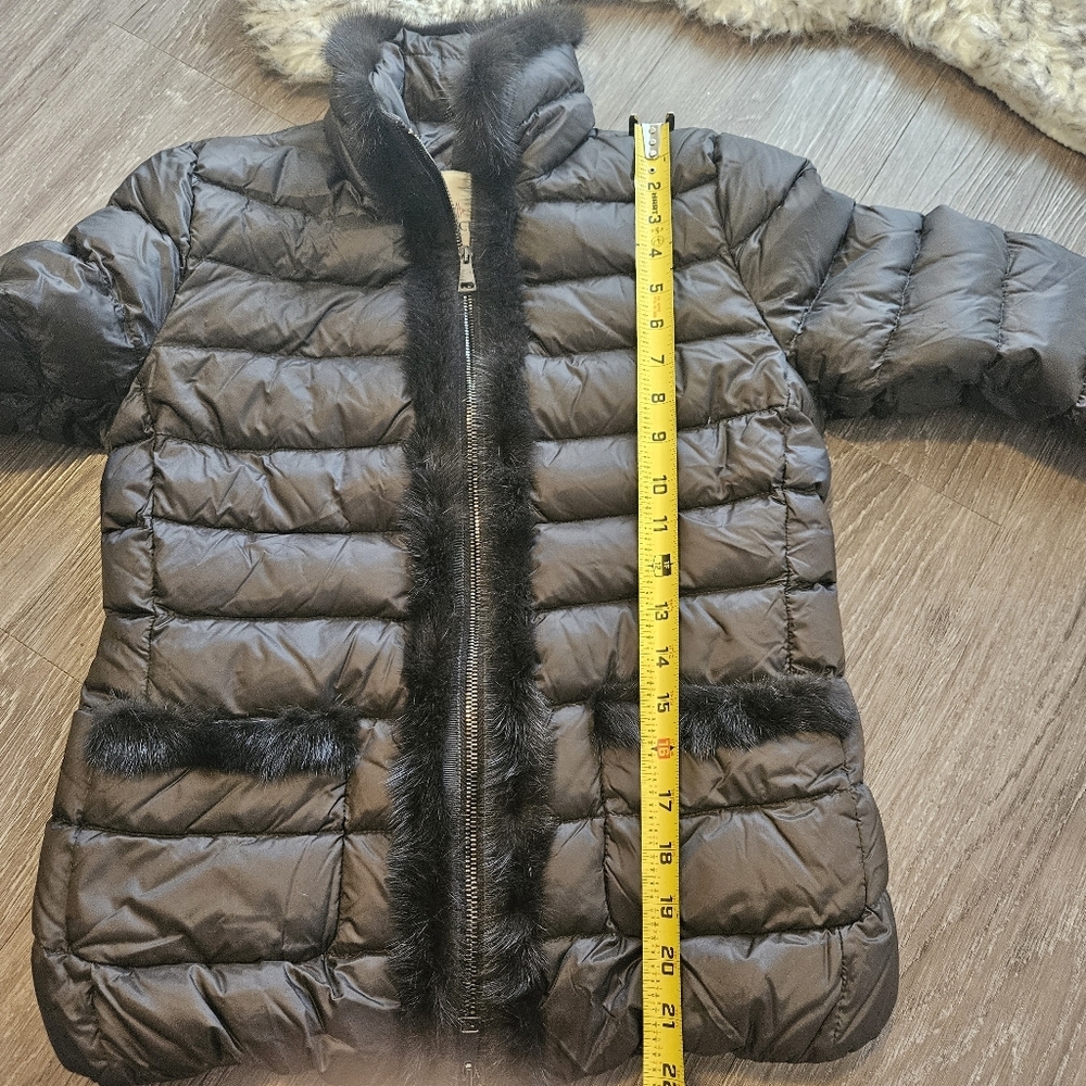 Moncler Puffer Down Black with mink fur accent Jacket - Picture 7 of 14